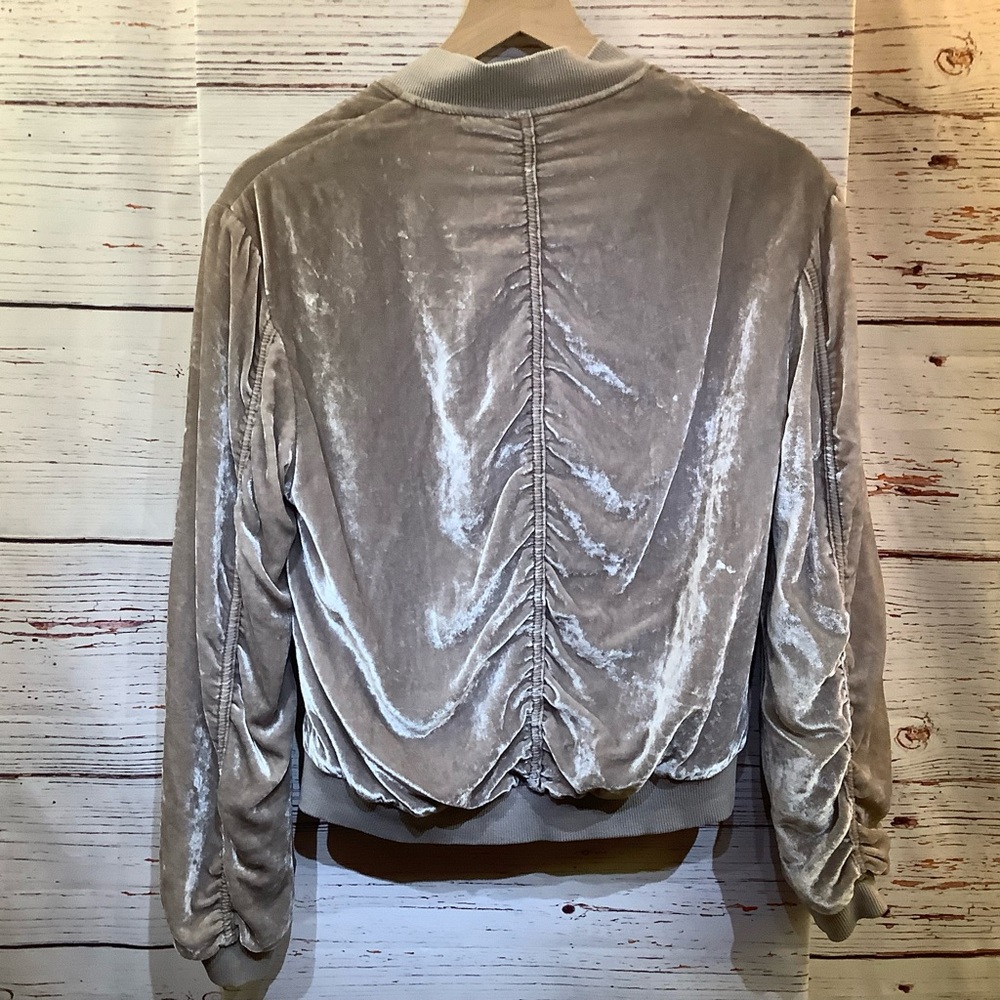 Free People Ruched Crushed Velvet Bomber Jacket - size Small - Picture 6 of 6